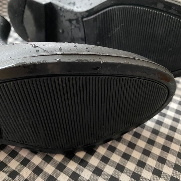 Worn once WATERPROOF Sam Edelman Chelsea rain boots - Picture 5 of 6